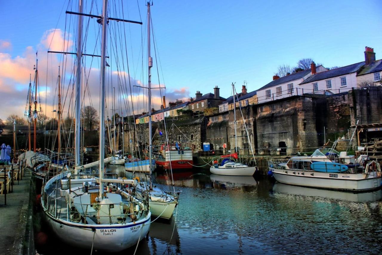 Stunning Yacht Sea Lion In Charlestown Harbour, Cornwall Hotel Exterior photo