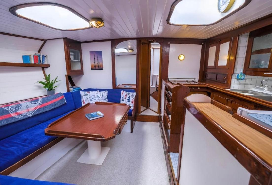 Stunning Yacht Sea Lion In Charlestown Harbour, Cornwall Hotel Exterior photo