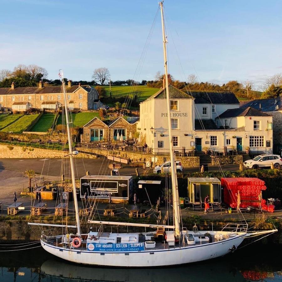 Stunning Yacht Sea Lion In Charlestown Harbour, Cornwall Hotel Exterior photo